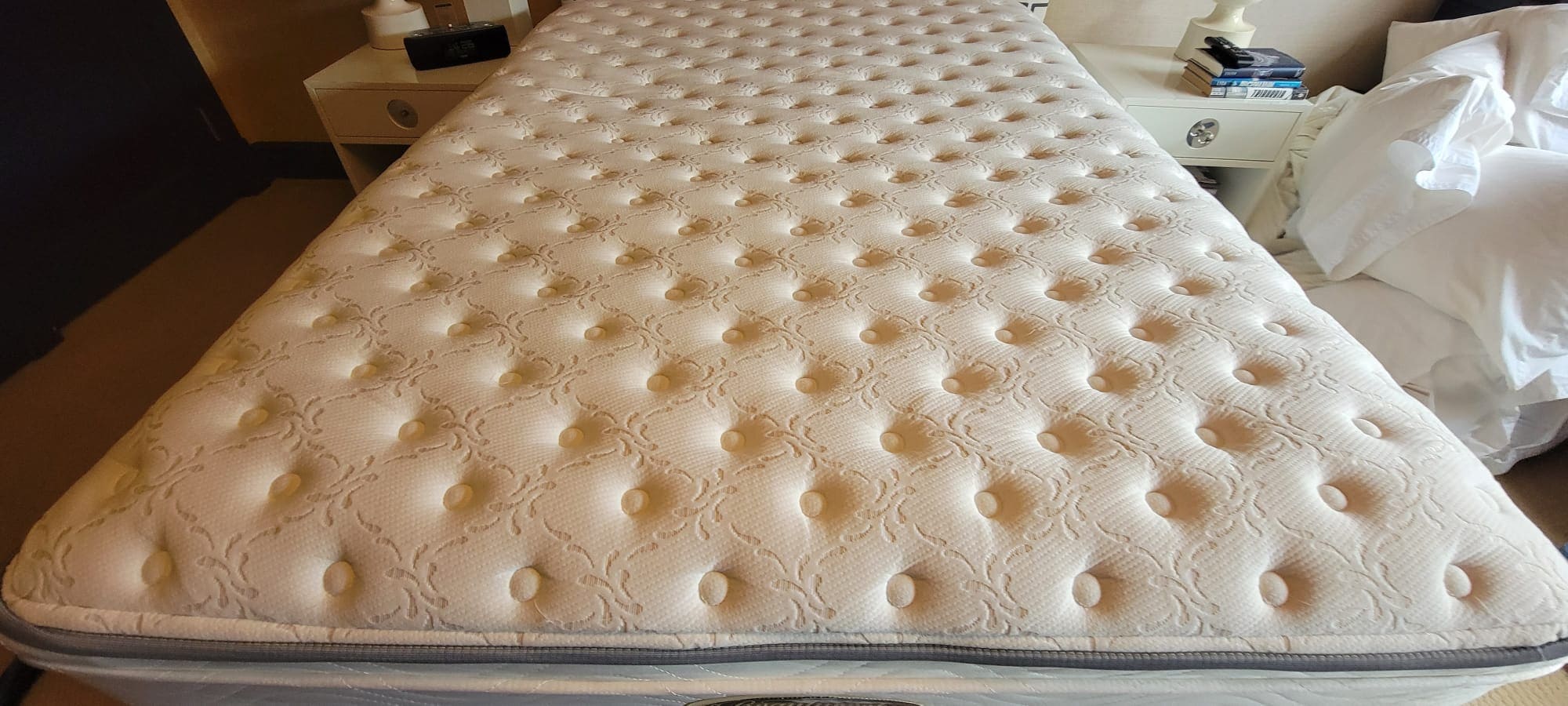 how do i clean pee from a mattress