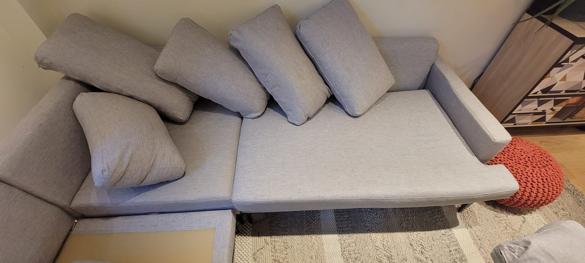couch-cleaning